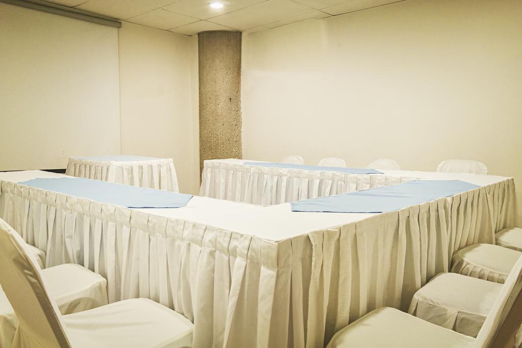 Hotel Miraflores Villahermosa Extérieur photo